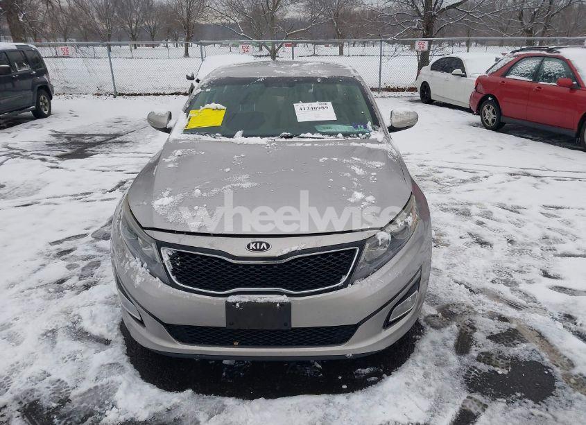 Photo 12 of 2015 Kia Optima LX (VIN 5XXGM4A75FG475706)