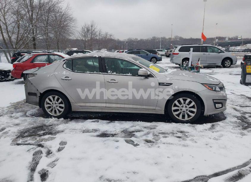 Photo 13 of 2015 Kia Optima LX (VIN 5XXGM4A75FG475706)
