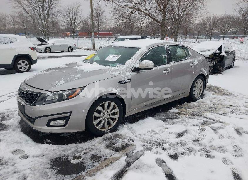 Photo 2 of 2015 Kia Optima LX (VIN 5XXGM4A75FG475706)