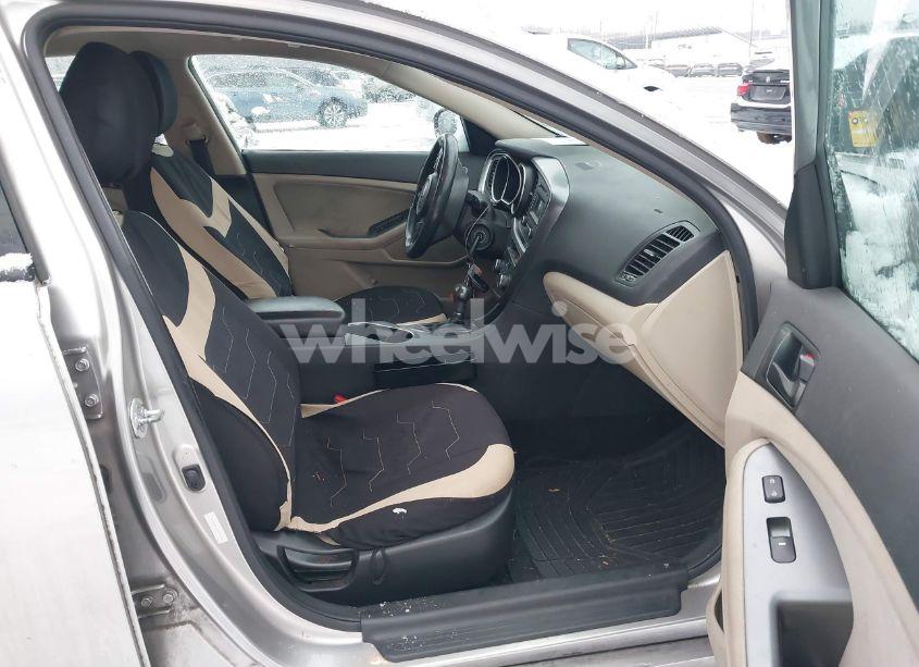 Photo 5 of 2015 Kia Optima LX (VIN 5XXGM4A75FG475706)