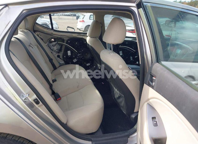 Photo 8 of 2015 Kia Optima LX (VIN 5XXGM4A75FG479559)