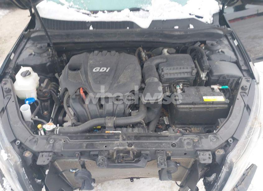 Photo 10 of 2015 Kia Optima LX (VIN 5XXGM4A75FG500040)