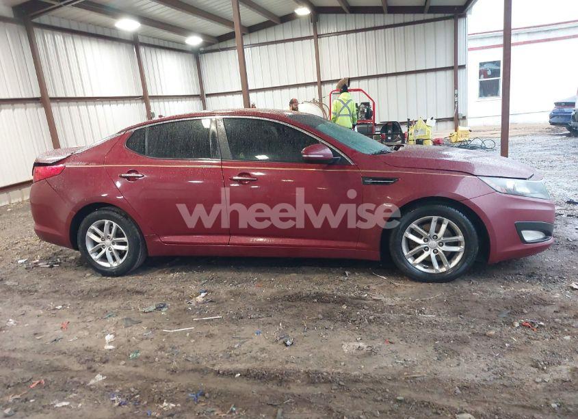 Photo 13 of 2012 Kia Optima LX (VIN 5XXGM4A76CG023663)