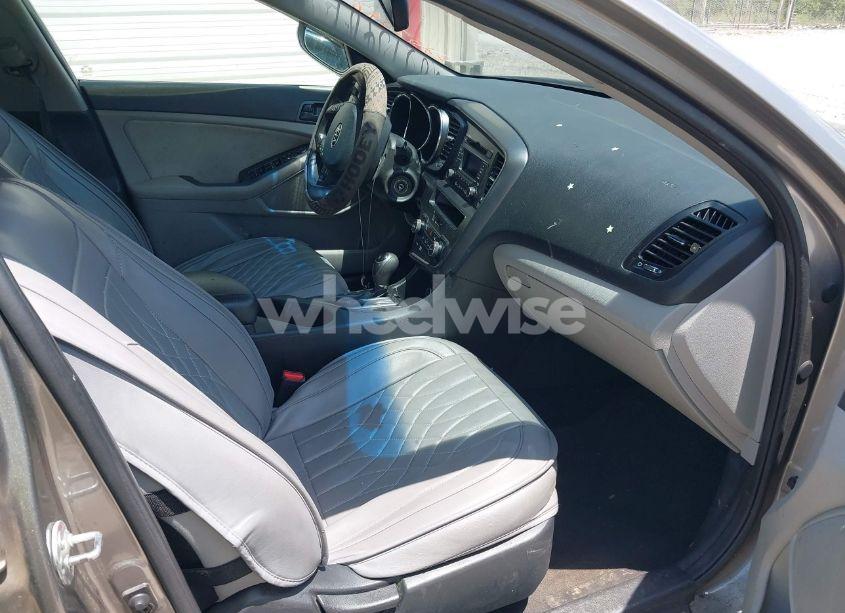 Photo 5 of 2012 Kia Optima LX (VIN 5XXGM4A76CG024618)