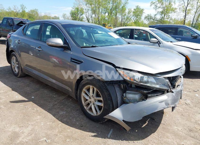 2012 Kia Optima LX (VIN 5XXGM4A76CG026630) main photo