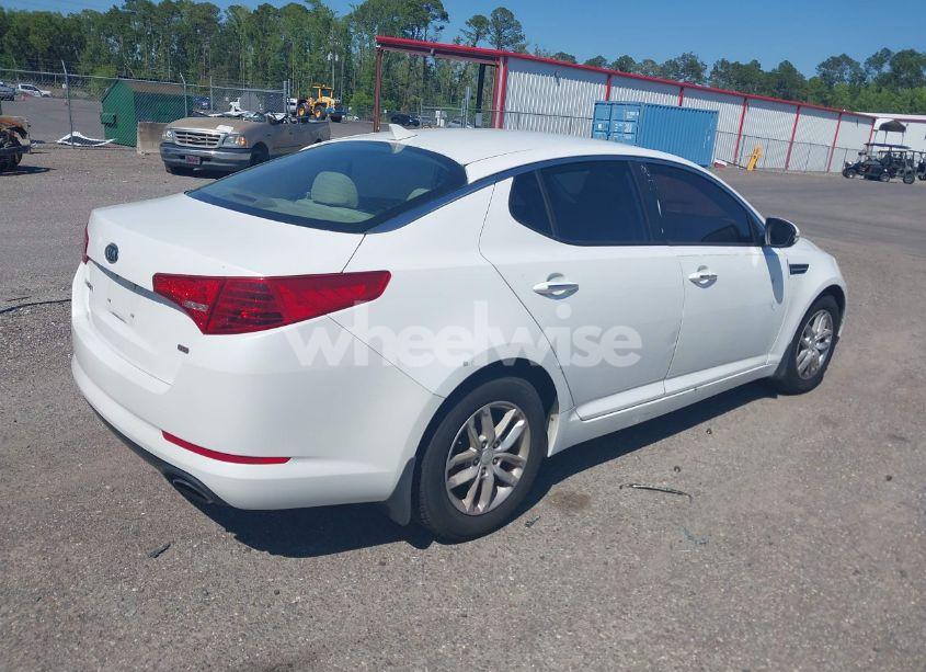 Photo 4 of 2012 Kia Optima LX (VIN 5XXGM4A76CG045839)