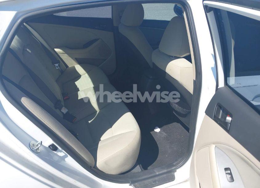 Photo 8 of 2012 Kia Optima LX (VIN 5XXGM4A76CG045839)