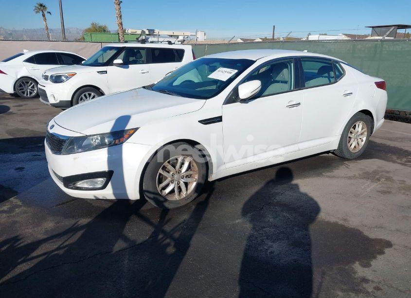 Photo 2 of 2012 Kia Optima LX (VIN 5XXGM4A76CG055593)