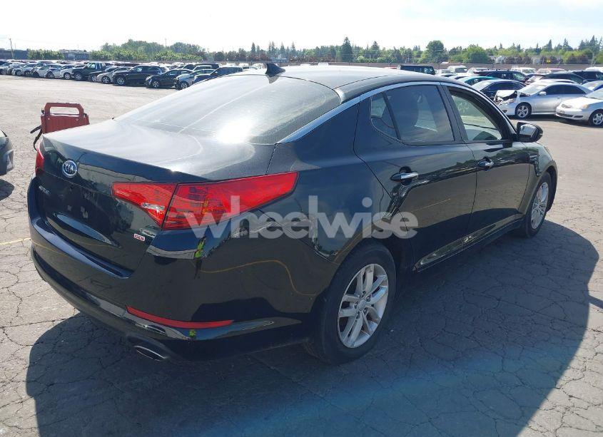 Photo 4 of 2012 Kia Optima LX (VIN 5XXGM4A76CG062494)