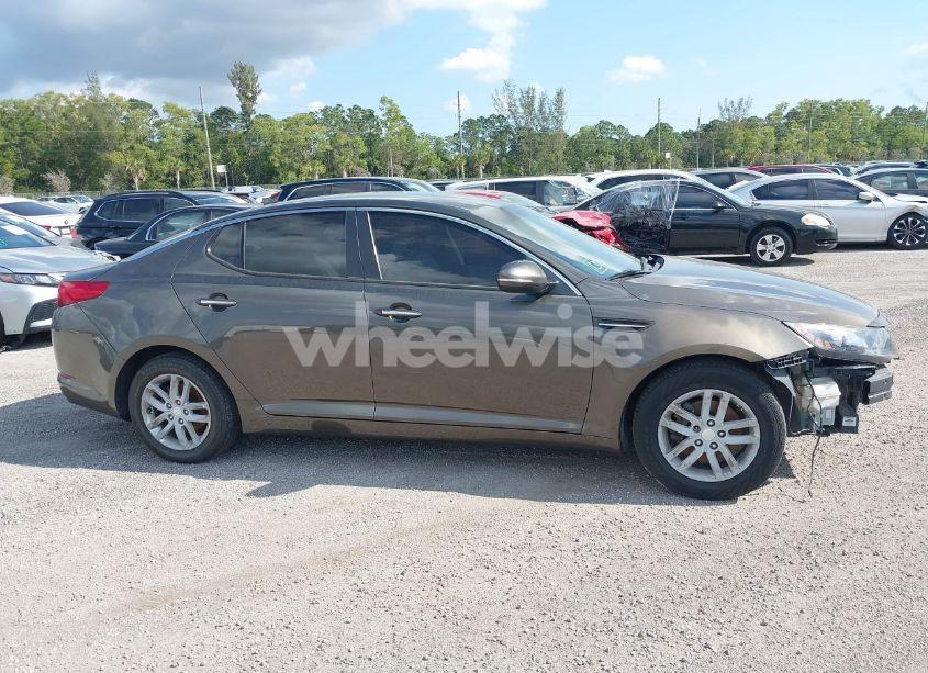 Photo 14 of 2012 Kia Optima LX (VIN 5XXGM4A76CG065475)