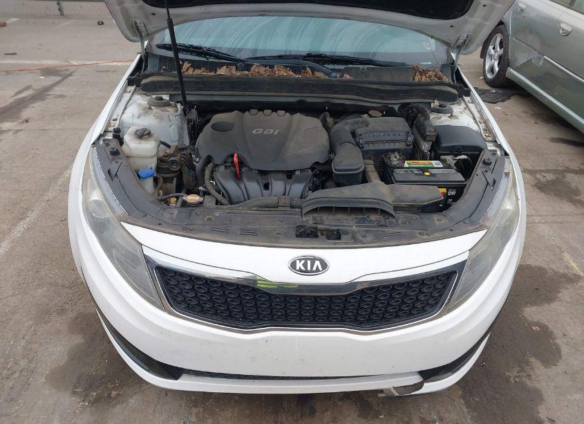 Photo 10 of 2012 Kia Optima LX (VIN 5XXGM4A76CG088934)