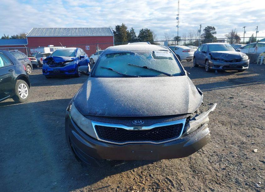 Photo 12 of 2013 Kia Optima LX (VIN 5XXGM4A76DG095156)