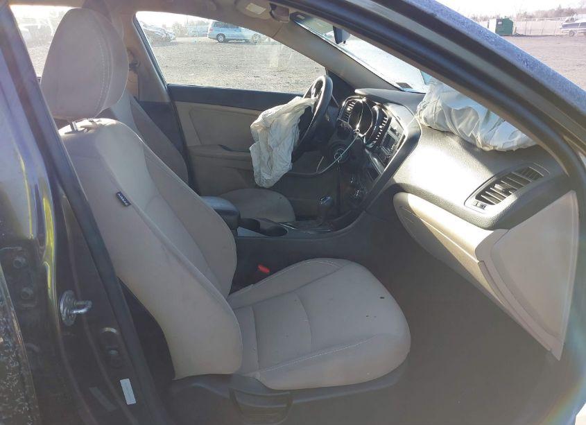 Photo 5 of 2013 Kia Optima LX (VIN 5XXGM4A76DG095156)