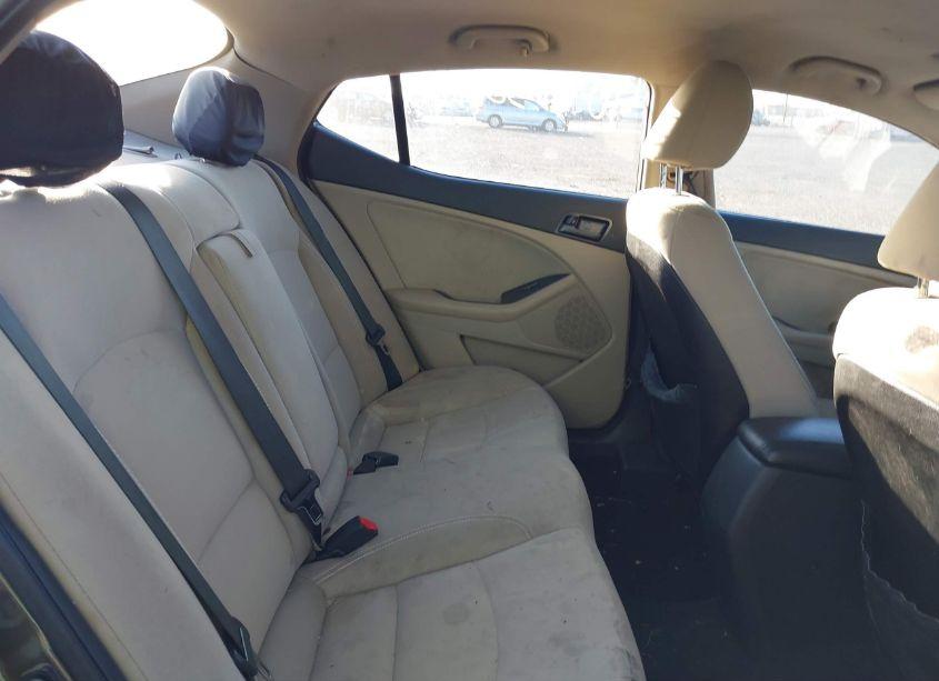 Photo 8 of 2013 Kia Optima LX (VIN 5XXGM4A76DG095156)