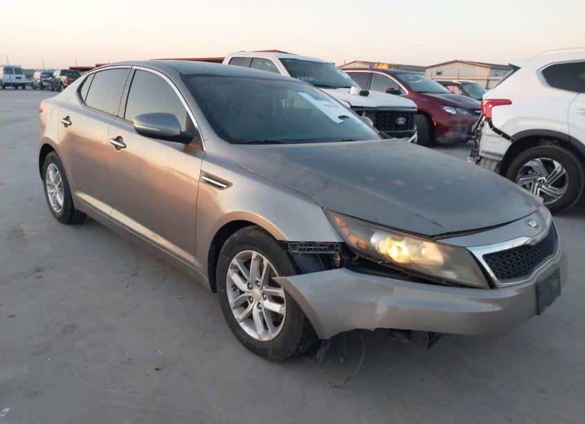 2013 Kia Optima LX (VIN 5XXGM4A76DG131377) main photo