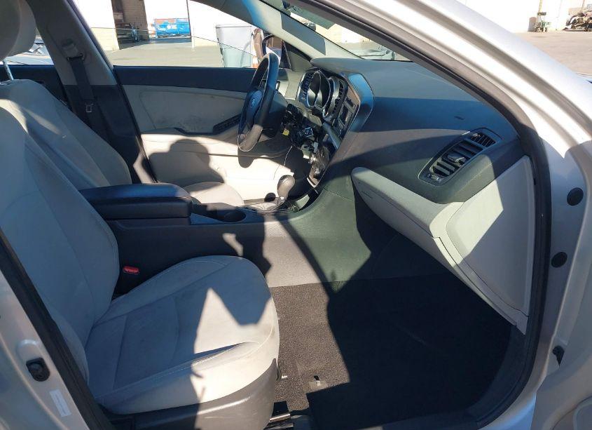 Photo 5 of 2013 Kia Optima LX (VIN 5XXGM4A76DG146252)