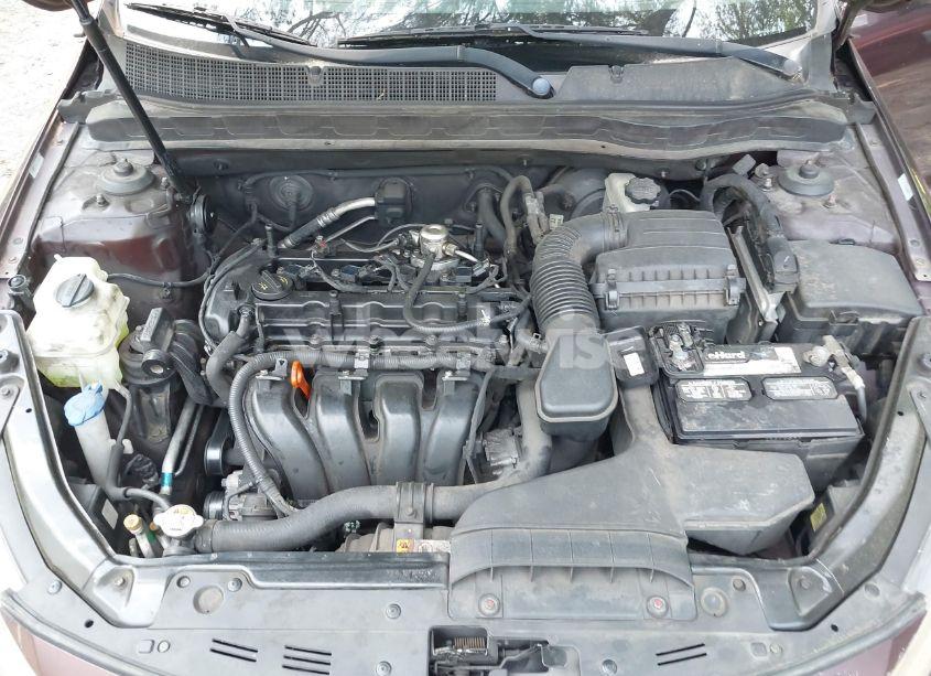 Photo 10 of 2013 Kia Optima LX (VIN 5XXGM4A76DG149409)