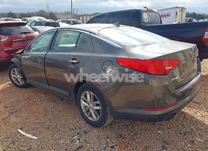Photo 3 of 2013 Kia Optima LX (VIN 5XXGM4A76DG156179)