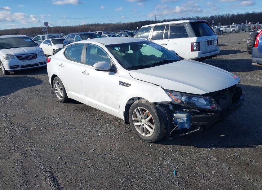 2013 Kia Optima LX (VIN 5XXGM4A76DG160670) main photo