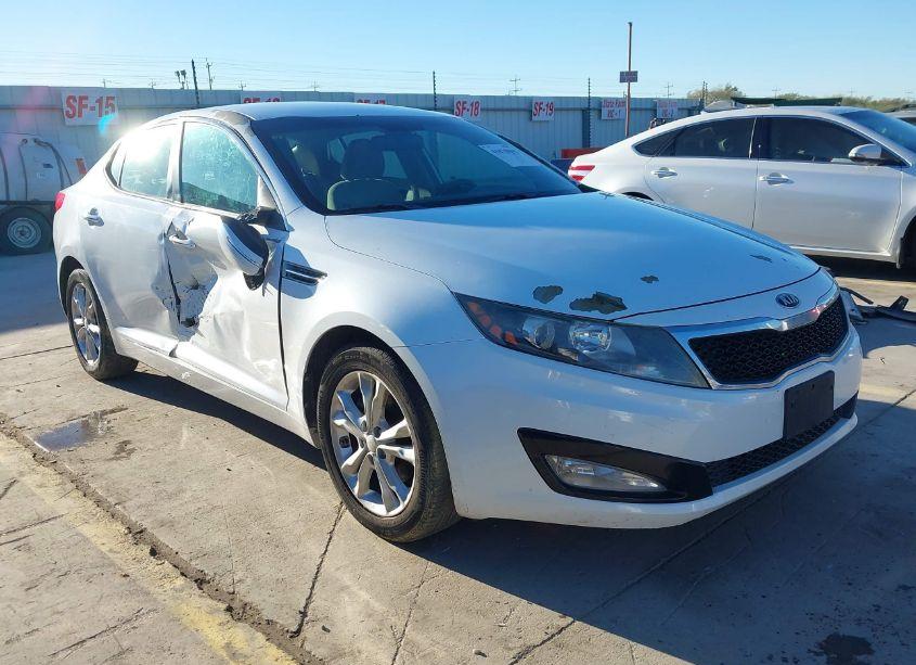 2013 Kia Optima LX (VIN 5XXGM4A76DG168445) main photo