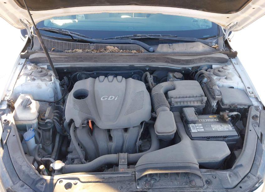 Photo 10 of 2013 Kia Optima LX (VIN 5XXGM4A76DG168445)