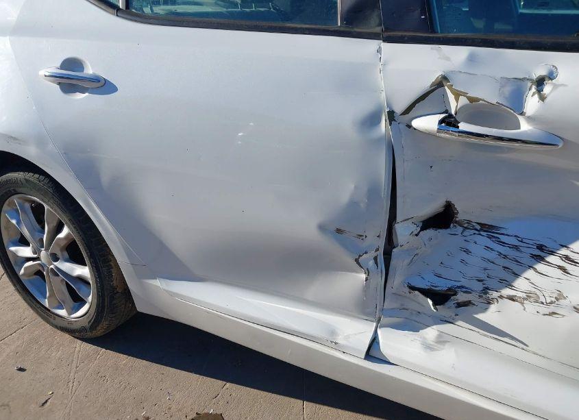 Photo 12 of 2013 Kia Optima LX (VIN 5XXGM4A76DG168445)