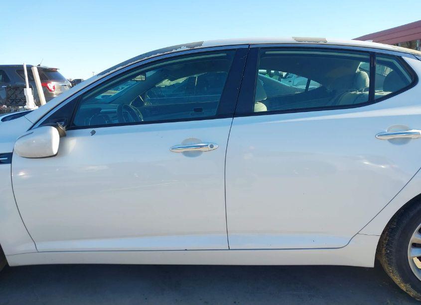 Photo 15 of 2013 Kia Optima LX (VIN 5XXGM4A76DG168445)