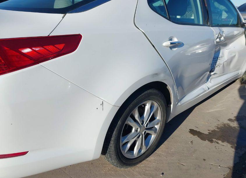 Photo 19 of 2013 Kia Optima LX (VIN 5XXGM4A76DG168445)