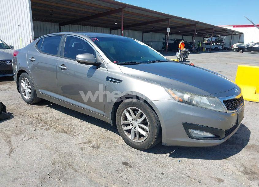 2013 Kia Optima LX (VIN 5XXGM4A76DG176206) main photo