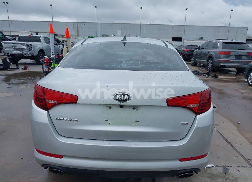 Photo 15 of 2013 Kia Optima LX (VIN 5XXGM4A76DG185701)