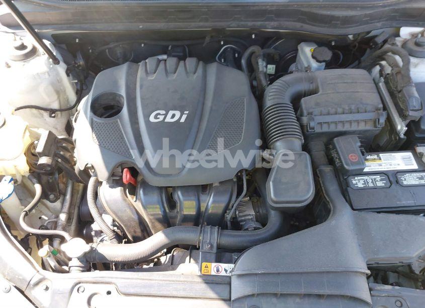 Photo 10 of 2013 Kia Optima LX (VIN 5XXGM4A76DG186928)