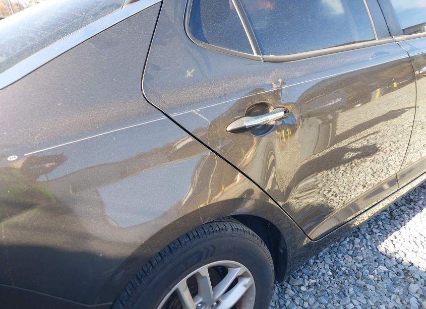 Photo 6 of 2013 Kia Optima LX (VIN 5XXGM4A76DG201704)