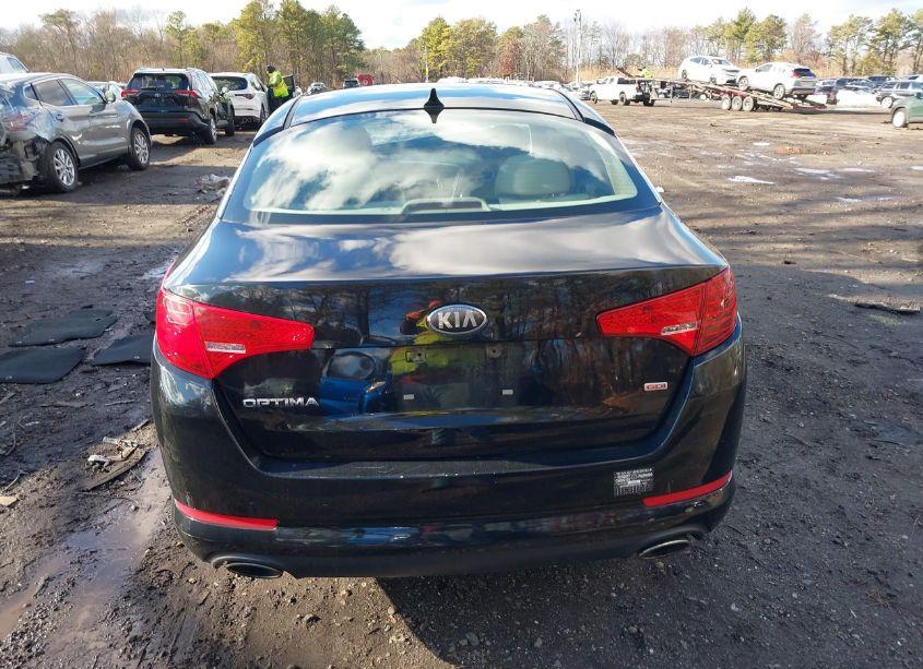 Photo 16 of 2013 Kia Optima LX (VIN 5XXGM4A76DG225131)