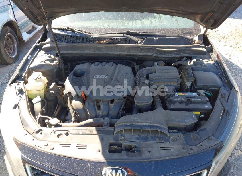 Photo 10 of 2014 Kia Optima LX (VIN 5XXGM4A76EG262293)