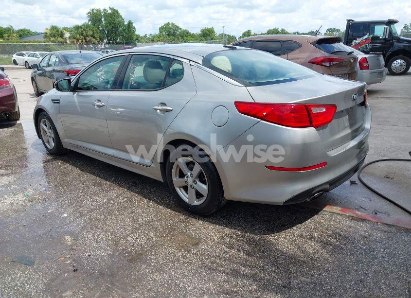 Photo 3 of 2014 Kia Optima LX (VIN 5XXGM4A76EG271706)