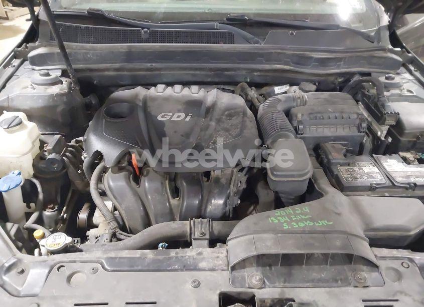 Photo 10 of 2014 Kia Optima LX (VIN 5XXGM4A76EG273357)