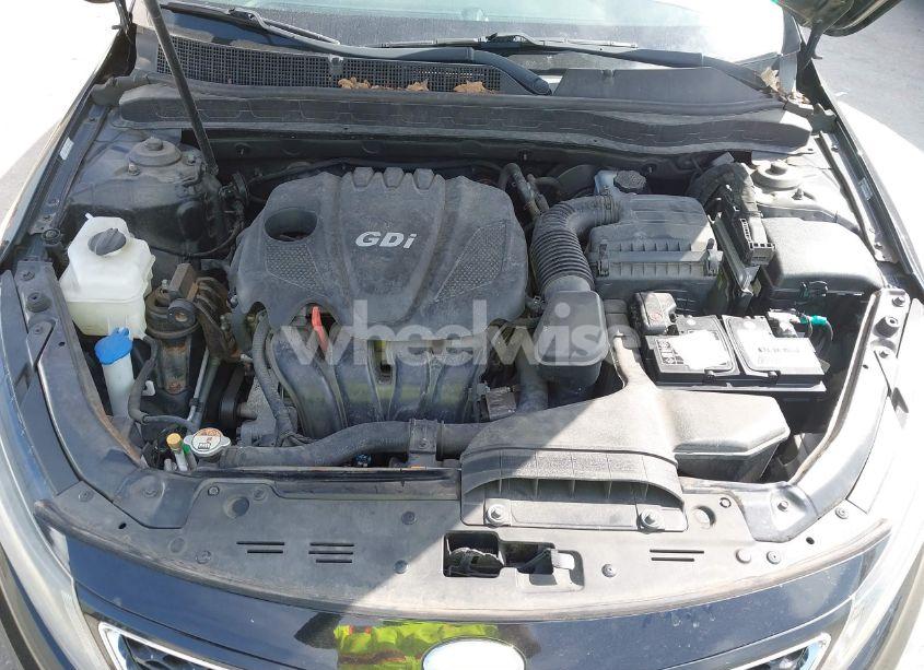 Photo 10 of 2014 Kia Optima LX (VIN 5XXGM4A76EG280177)