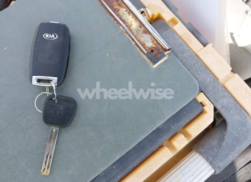 Photo 11 of 2014 Kia Optima LX (VIN 5XXGM4A76EG280177)