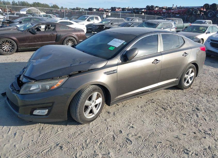 Photo 2 of 2014 Kia Optima LX (VIN 5XXGM4A76EG290241)