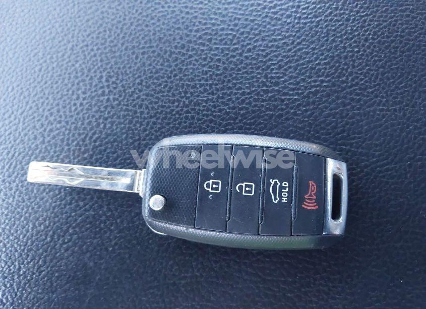 Photo 11 of 2014 Kia Optima LX (VIN 5XXGM4A76EG315252)