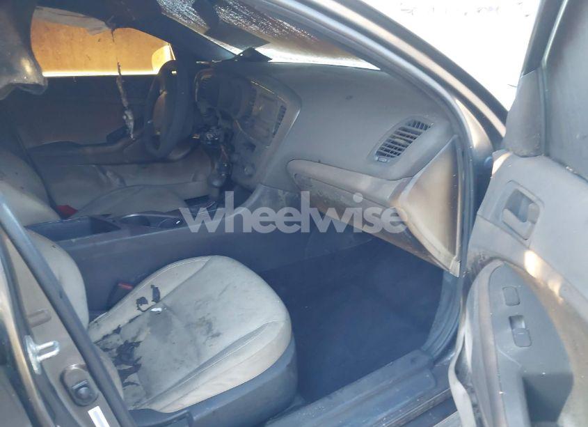 Photo 5 of 2014 Kia Optima LX (VIN 5XXGM4A76EG315252)