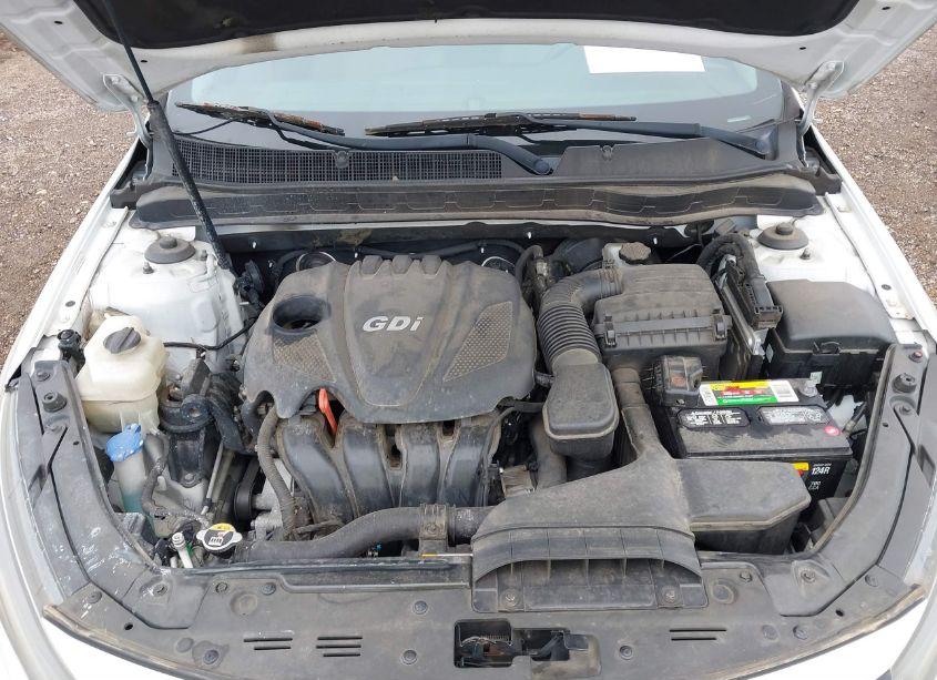 Photo 10 of 2014 Kia Optima LX (VIN 5XXGM4A76EG324968)