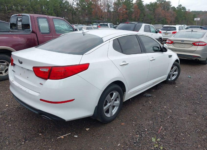 Photo 4 of 2014 Kia Optima LX (VIN 5XXGM4A76EG324968)