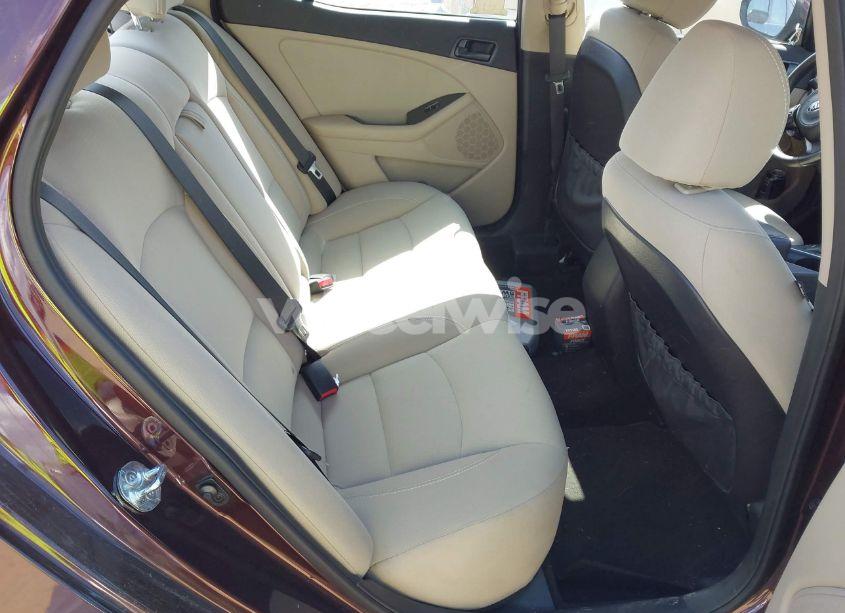 Photo 8 of 2014 Kia Optima LX (VIN 5XXGM4A76EG341740)