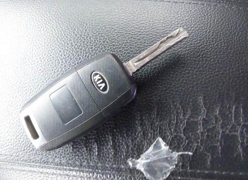 Photo 11 of 2014 Kia Optima LX (VIN 5XXGM4A76EG350650)