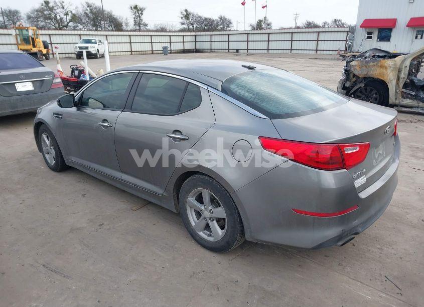 Photo 3 of 2015 Kia Optima LX (VIN 5XXGM4A76FG356062)