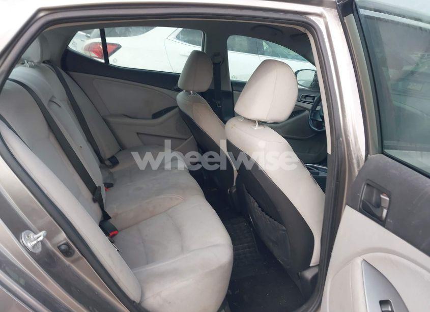 Photo 8 of 2015 Kia Optima LX (VIN 5XXGM4A76FG356062)