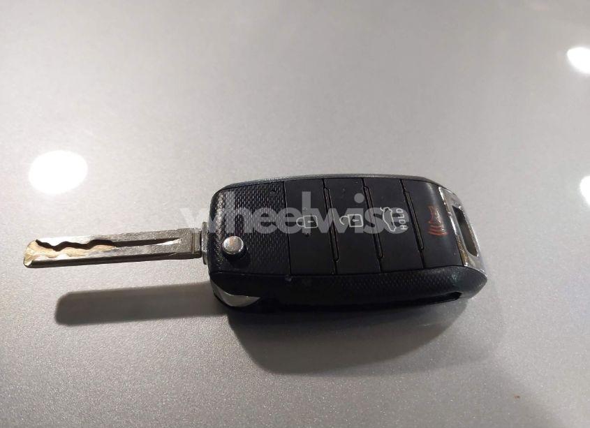 Photo 11 of 2015 Kia Optima LX (VIN 5XXGM4A76FG357907)