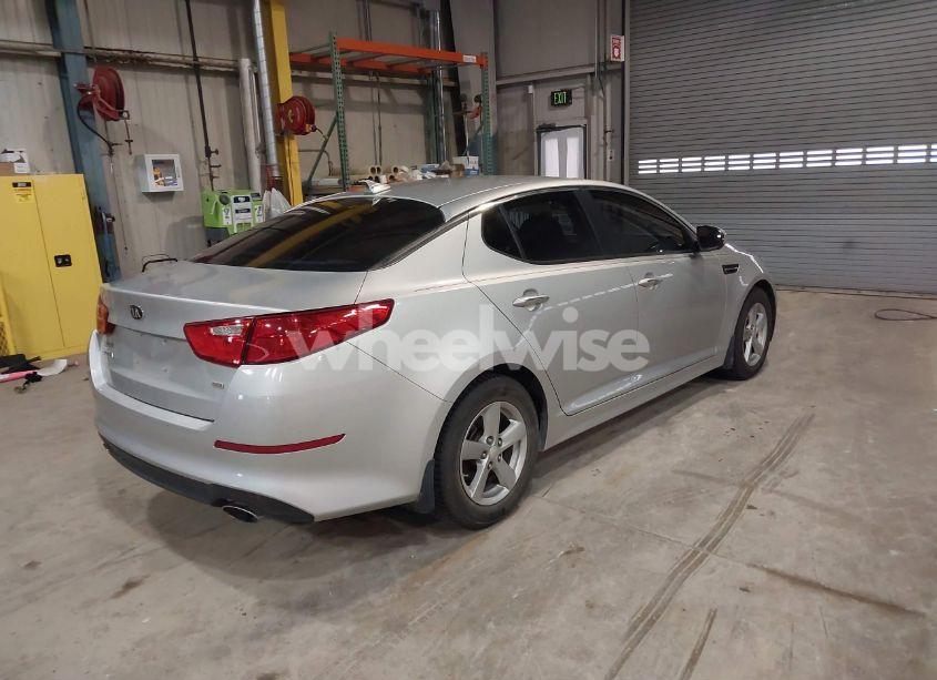 Photo 4 of 2015 Kia Optima LX (VIN 5XXGM4A76FG357907)