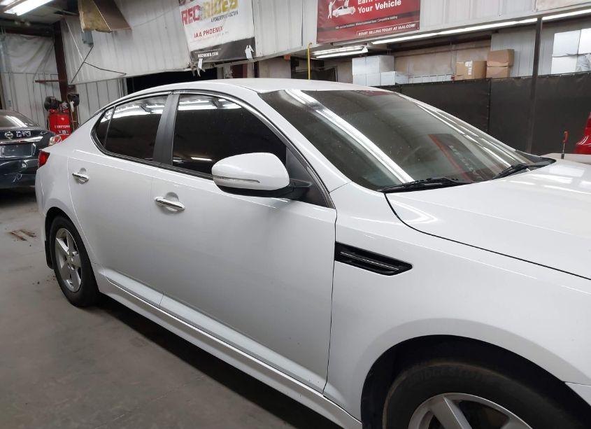 Photo 13 of 2015 Kia Optima LX (VIN 5XXGM4A76FG361018)